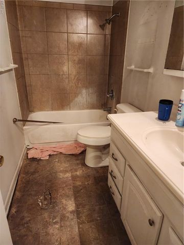 75 W Virginia AVE, Hampton, VA 23663