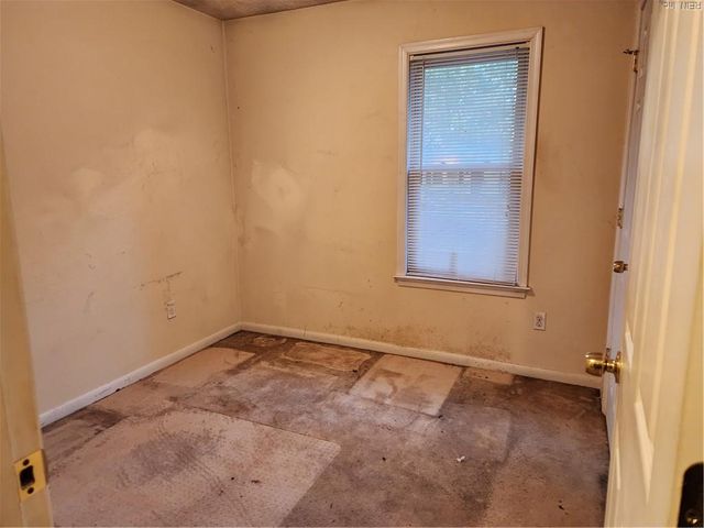 75 W Virginia AVE, Hampton, VA 23663