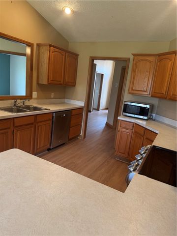 9569 Country Path Trail, Miamisburg, OH 45342