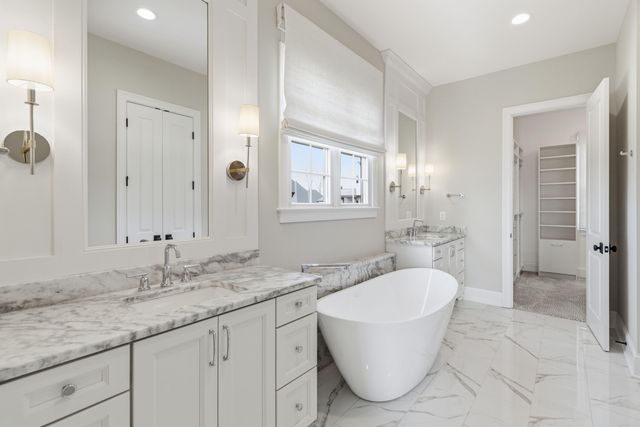 2584 Cayman Heights, Lexington, KY 40509