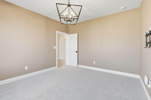 2584 Cayman Heights, Lexington, KY 40509