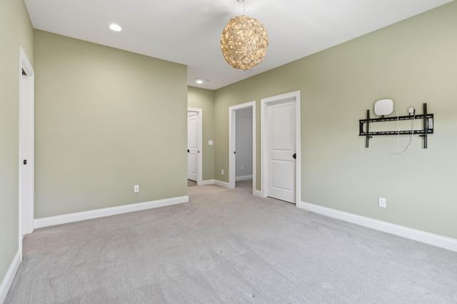 2584 Cayman Heights, Lexington, KY 40509