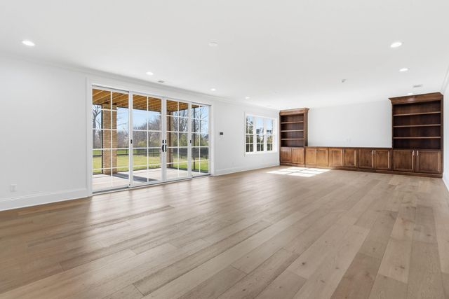 2584 Cayman Heights, Lexington, KY 40509