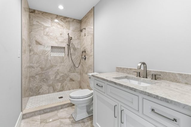 2584 Cayman Heights, Lexington, KY 40509