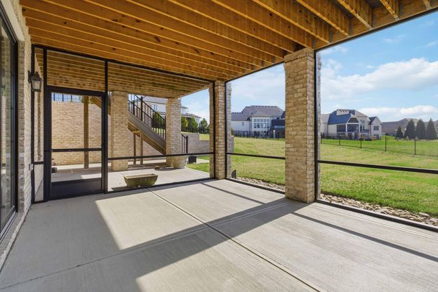 2584 Cayman Heights, Lexington, KY 40509