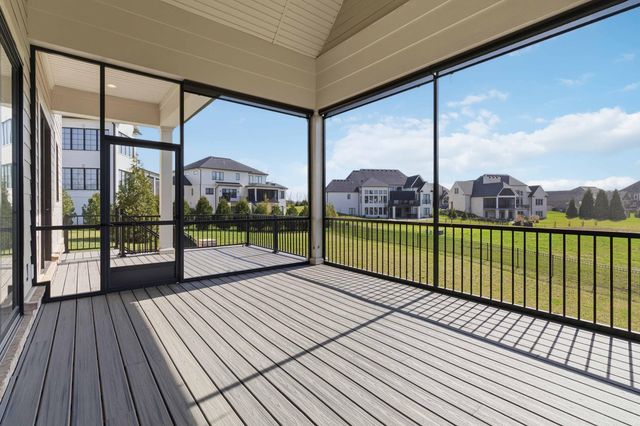 2584 Cayman Heights, Lexington, KY 40509