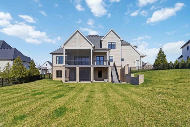 2584 Cayman Heights, Lexington, KY 40509