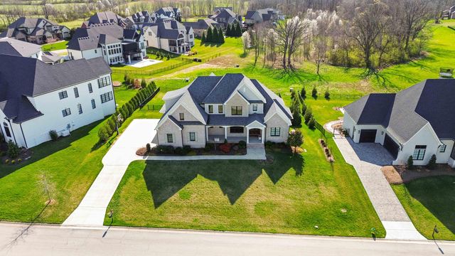 2584 Cayman Heights, Lexington, KY 40509