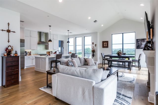 5270 Town and Country 326, Frisco, TX 75034