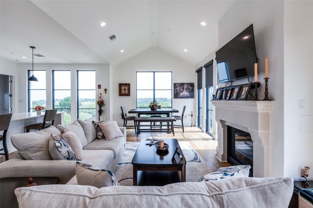 5270 Town and Country 326, Frisco, TX 75034