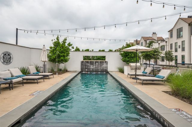 5270 Town and Country 326, Frisco, TX 75034