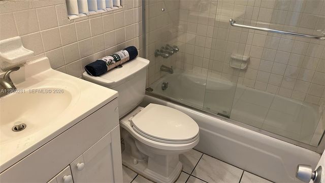 90 Isle Of Venice Dr 7, Fort Lauderdale, FL 33301