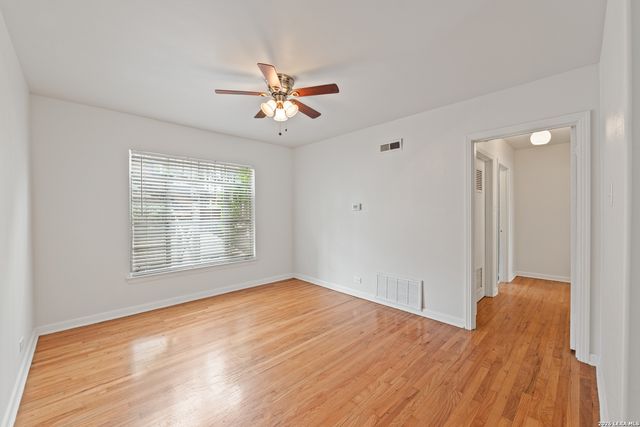 417 W Gramercy Place, San Antonio, TX 78212
