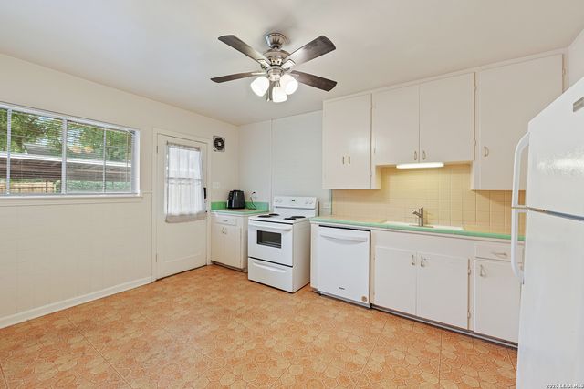 417 W Gramercy Place, San Antonio, TX 78212