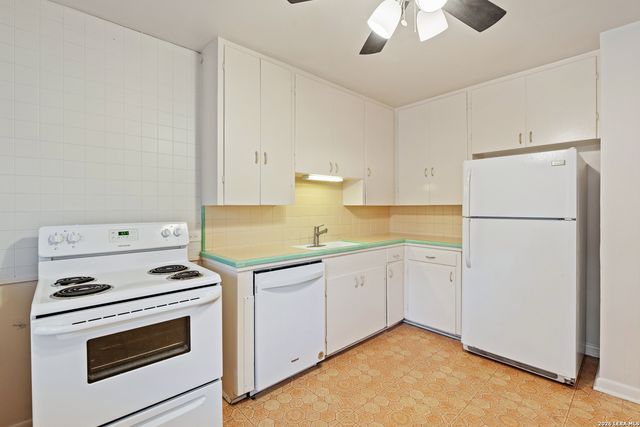 417 W Gramercy Place, San Antonio, TX 78212