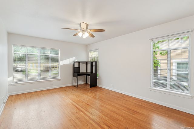 417 W Gramercy Place, San Antonio, TX 78212