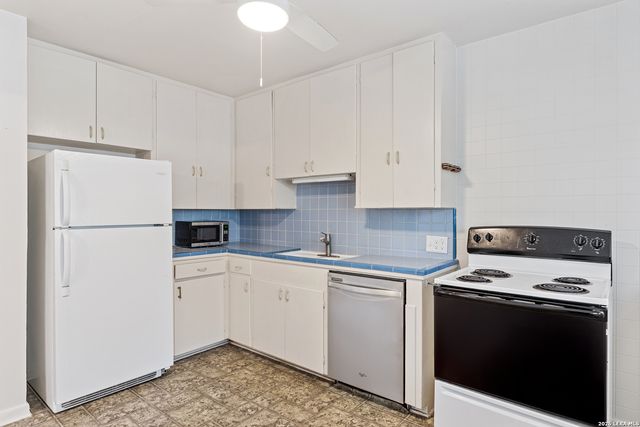 417 W Gramercy Place, San Antonio, TX 78212