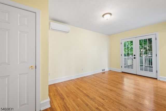 96 Pickford Ave, Phillipsburg Town, NJ 08865