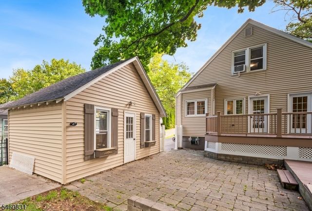 96 Pickford Ave, Phillipsburg Town, NJ 08865