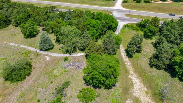 8646 S Highway 82, Gainesville, TX 76240