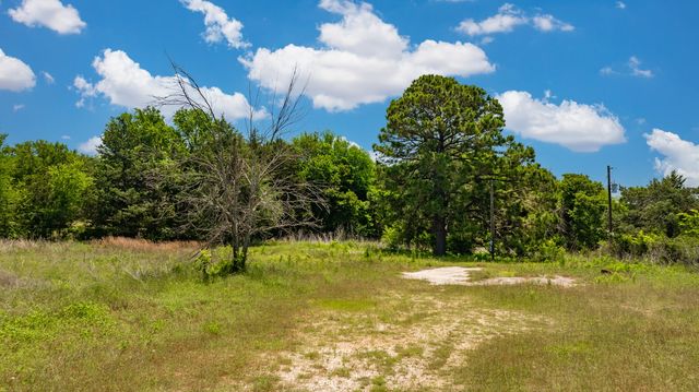 8646 S Highway 82, Gainesville, TX 76240