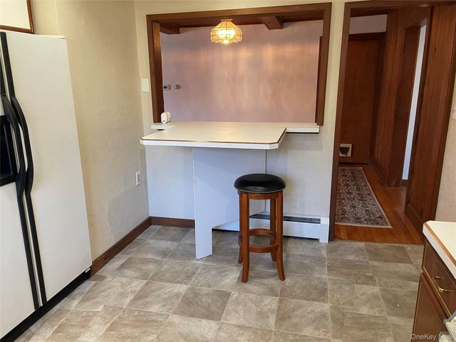 11 Fifth Avenue, Newburgh, NY 12550