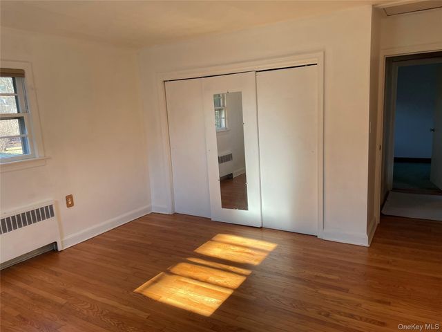 11 Fifth Avenue, Newburgh, NY 12550