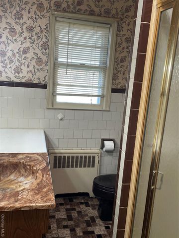 11 Fifth Avenue, Newburgh, NY 12550