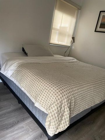 8390 SW 72nd Avenue 312, Miami, FL 33143