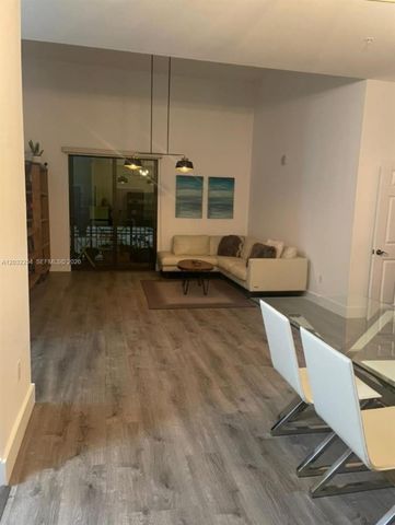 8390 SW 72nd Avenue 312, Miami, FL 33143