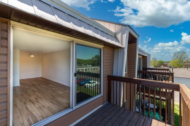 14630 Garrett Avenue 611, Apple Valley, MN 55124