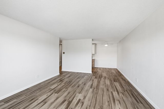 14630 Garrett Avenue 611, Apple Valley, MN 55124