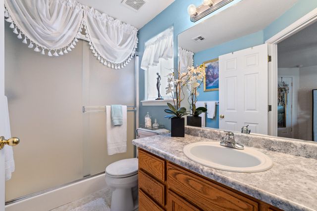 1783 SE Brookhurst Way, Grants Pass, OR 97527