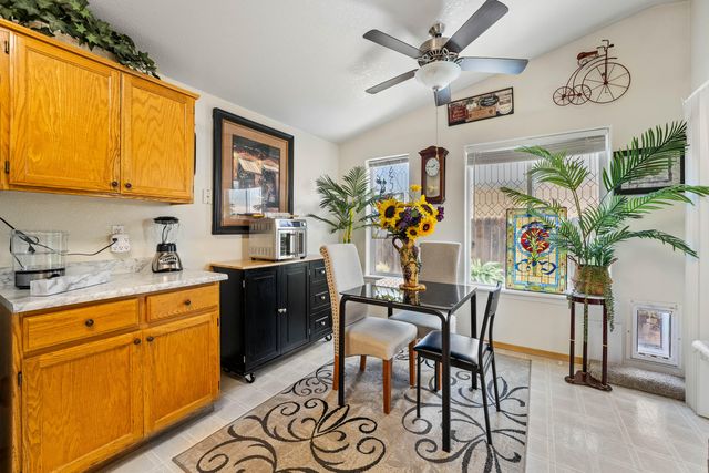 1783 SE Brookhurst Way, Grants Pass, OR 97527