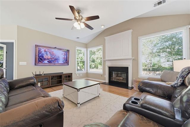 4345 Sugar Maple Chase NW, Acworth, GA 30101
