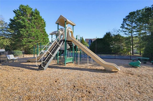 4345 Sugar Maple Chase NW, Acworth, GA 30101