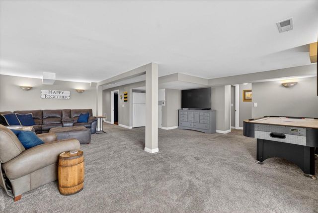 12718 229th AVENUE, Bristol, WI 53104