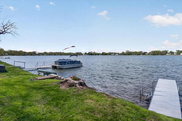 12718 229th AVENUE, Bristol, WI 53104