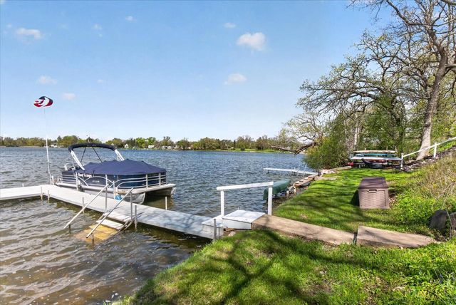 12718 229th AVENUE, Bristol, WI 53104