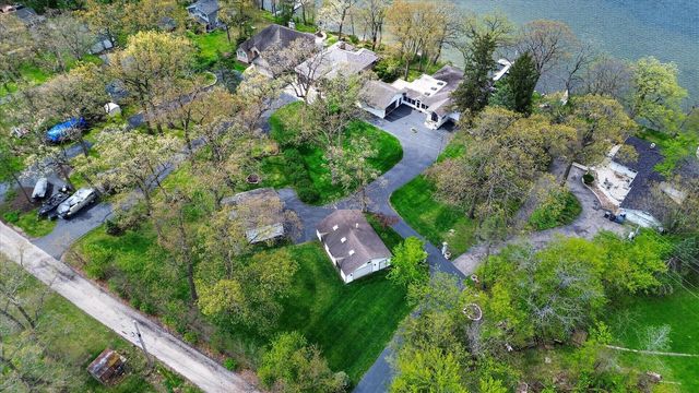 12718 229th AVENUE, Bristol, WI 53104