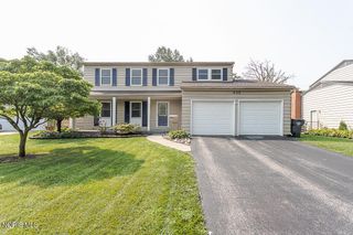 642 Stacey Lane, Maumee, OH 43537