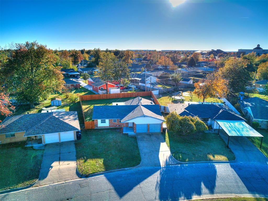 7521 S Ross Avenue, Oklahoma City, OK 73159