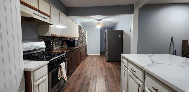 318 Macarthur Boulevard, Grand Prairie, TX 75050