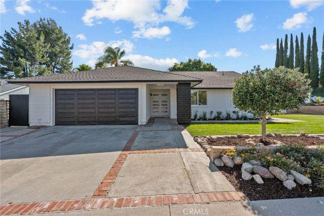 27139 Vista Encantada, Valencia, CA 91354