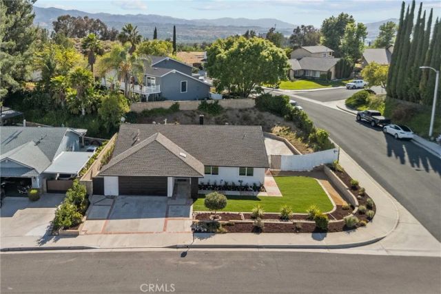 27139 Vista Encantada, Valencia, CA 91354