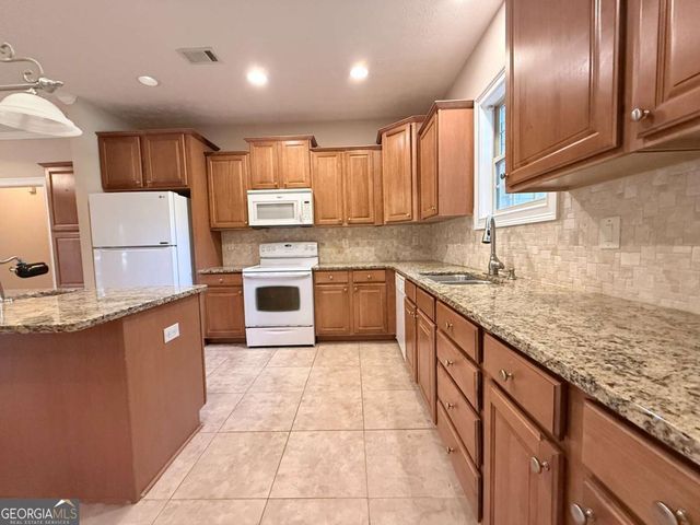 1360 Millers Mill Road, Stockbridge, GA 30281