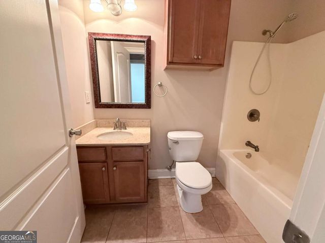 1360 Millers Mill Road, Stockbridge, GA 30281