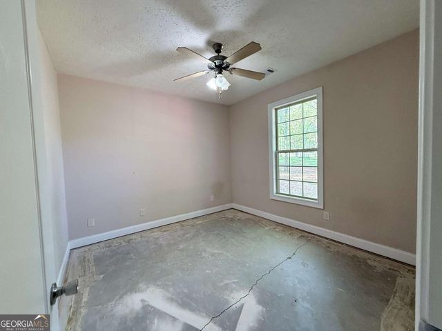 1360 Millers Mill Road, Stockbridge, GA 30281