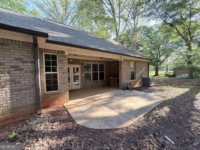 1360 Millers Mill Road, Stockbridge, GA 30281