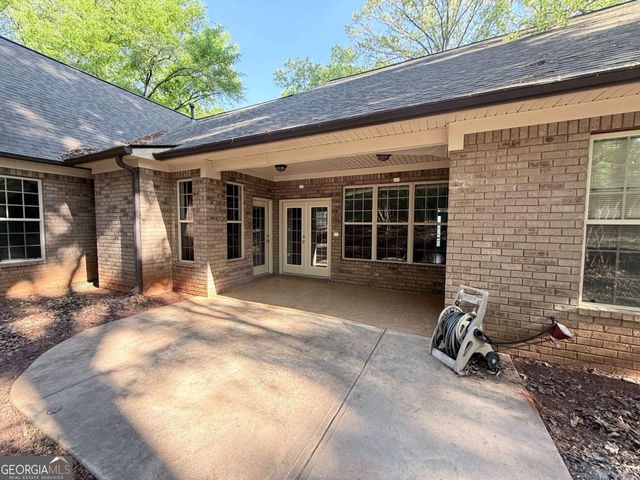 1360 Millers Mill Road, Stockbridge, GA 30281